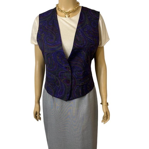 Ellen Tracy Purple Paisley Vest Size 8 Two Button Closure & A Silk Strap In Back - Picture 6 of 9